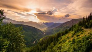 Montagne, nuvole, natura per spiegare il mio progetto